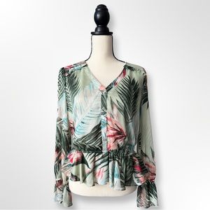 Express blouse, Size Medium, Tropical print